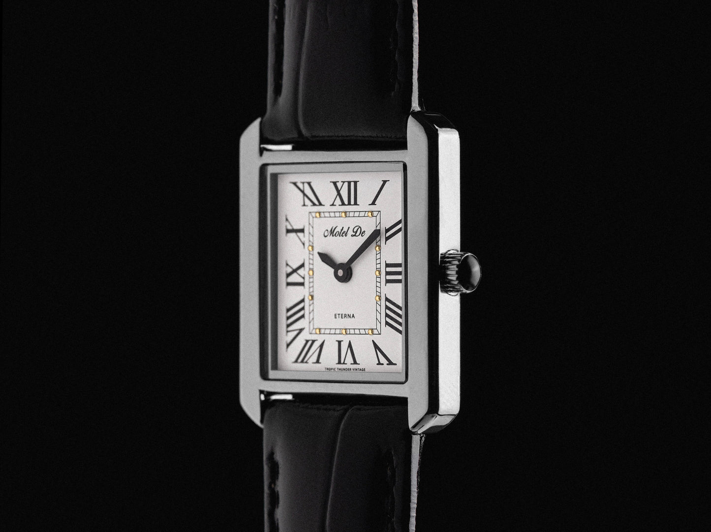 Motel De Eterna Watch Silver - INT