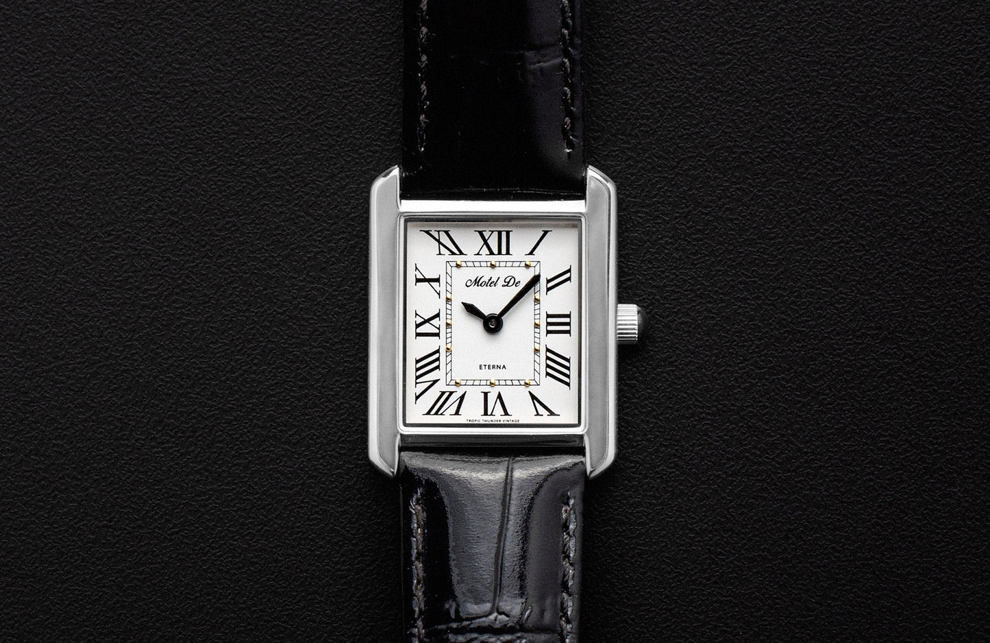 Motel De Eterna Watch Silver - INT